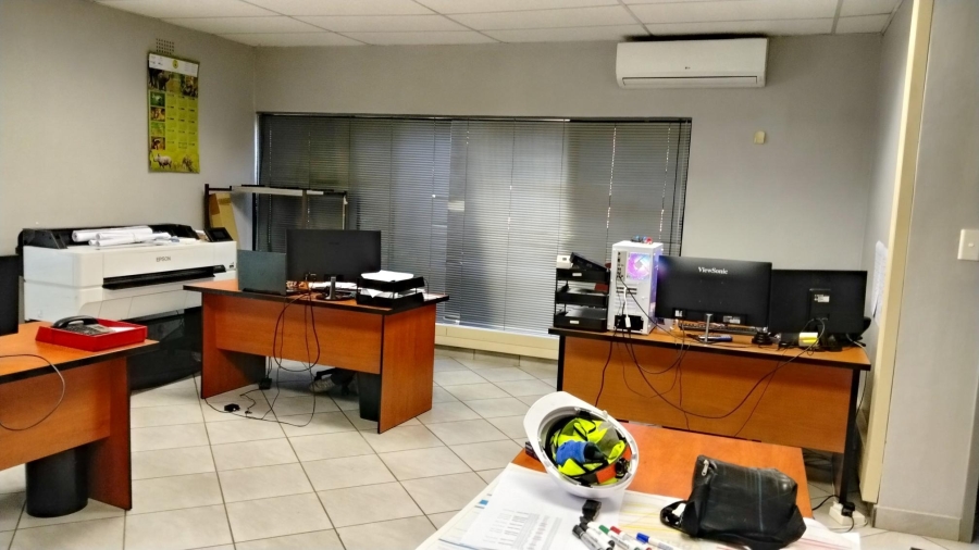 To Let Commercial Property for Rent in Safari Gardens North West